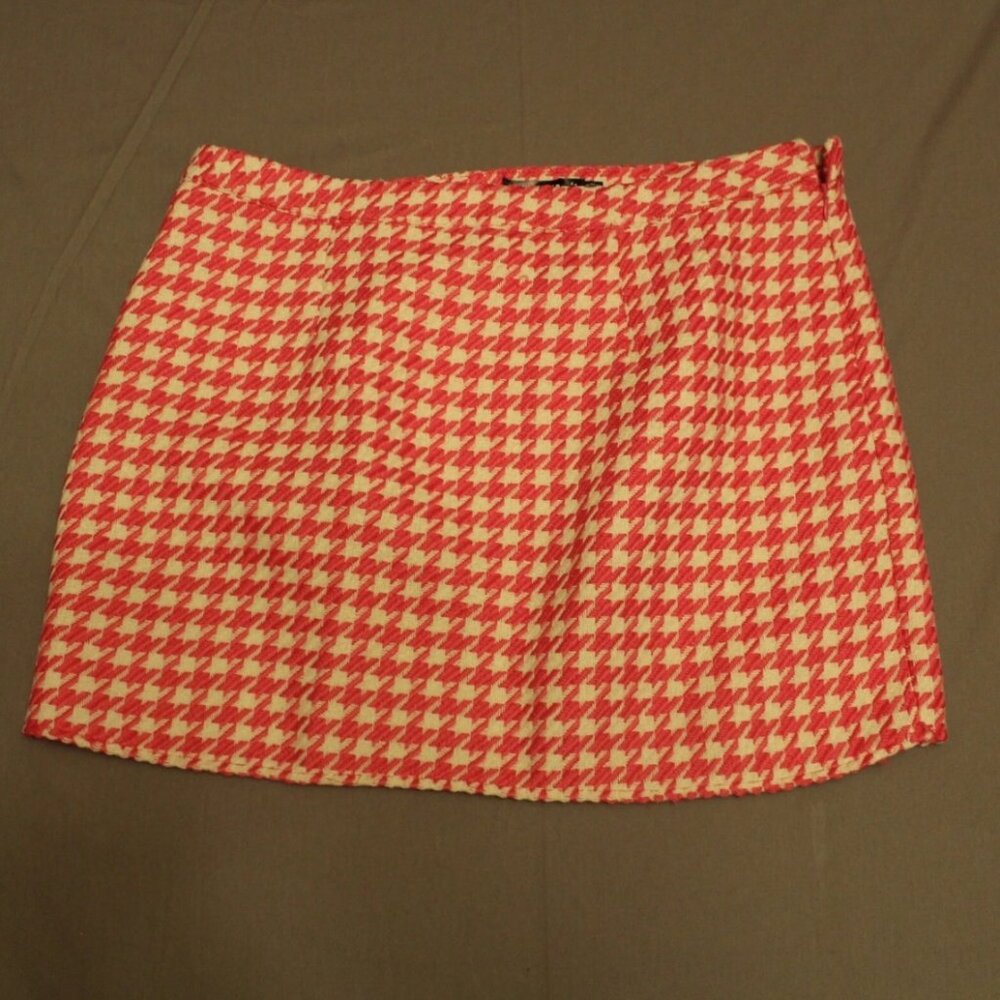 Pink Houndstooth Mini Skirt